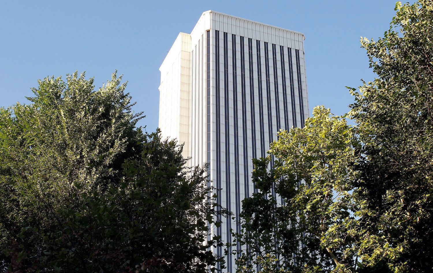 Torre Picasso Baja III